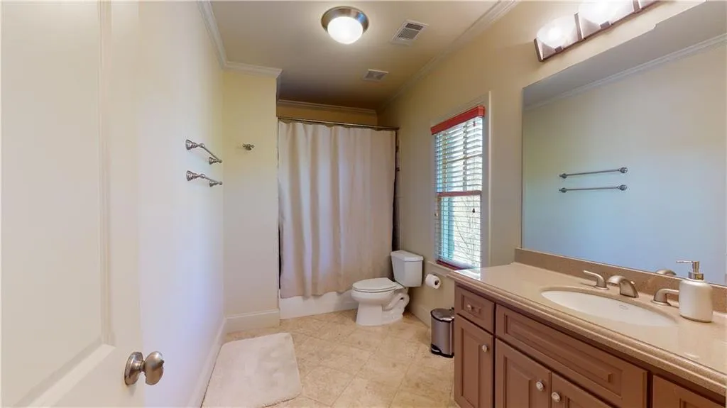 165 Trimble Crest Drive, Atlanta, Georgia 30342, 4 Bedrooms Bedrooms, ,4 BathroomsBathrooms,Residential,Sold,165 Trimble Crest Drive,6713523