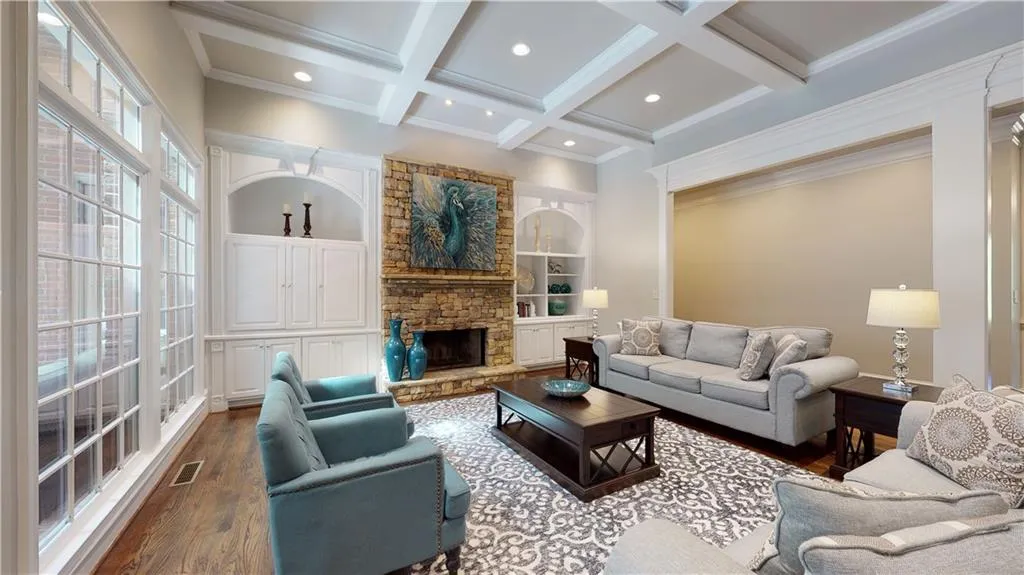 165 Trimble Crest Drive, Atlanta, Georgia 30342, 4 Bedrooms Bedrooms, ,4 BathroomsBathrooms,Residential,Sold,165 Trimble Crest Drive,6713523