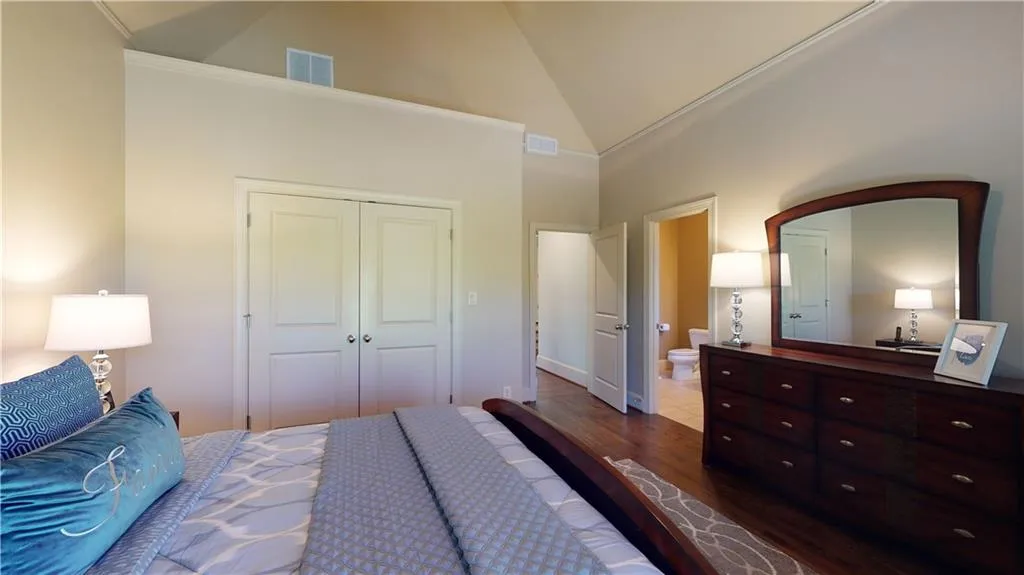165 Trimble Crest Drive, Atlanta, Georgia 30342, 4 Bedrooms Bedrooms, ,4 BathroomsBathrooms,Residential,Sold,165 Trimble Crest Drive,6713523
