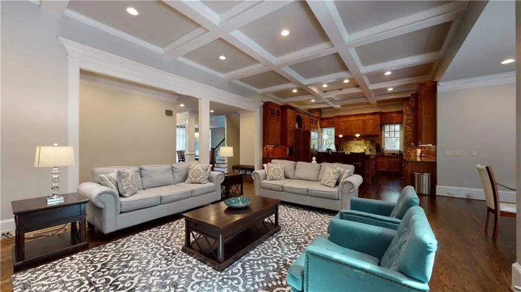 165 Trimble Crest Drive, Atlanta, Georgia 30342, 4 Bedrooms Bedrooms, ,4 BathroomsBathrooms,Residential,Sold,165 Trimble Crest Drive,6713523