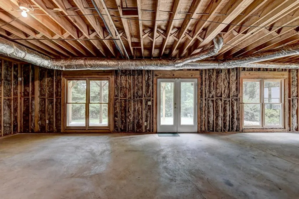 100 Spalding Creek Court, Sandy Springs, Georgia 30350, 4 Bedrooms Bedrooms, ,3 BathroomsBathrooms,Residential,Sold,100 Spalding Creek Court,6605170