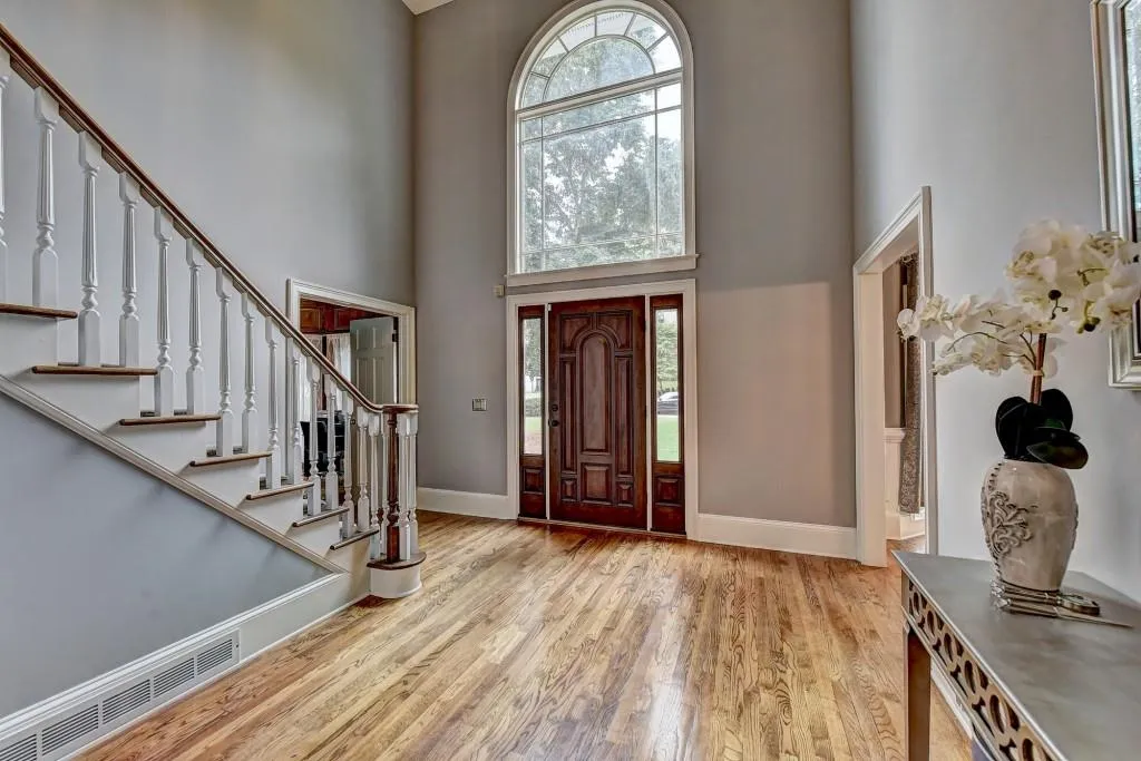 100 Spalding Creek Court, Sandy Springs, Georgia 30350, 4 Bedrooms Bedrooms, ,3 BathroomsBathrooms,Residential,Sold,100 Spalding Creek Court,6605170