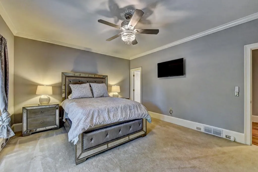 100 Spalding Creek Court, Sandy Springs, Georgia 30350, 4 Bedrooms Bedrooms, ,3 BathroomsBathrooms,Residential,Sold,100 Spalding Creek Court,6605170