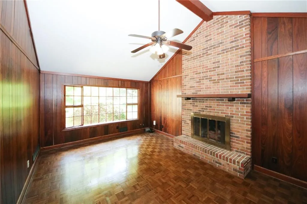 6140 Rivercliffe Drive, Sandy Springs, Georgia 30328, 7 Bedrooms Bedrooms, ,4 BathroomsBathrooms,Residential,Sold,6140 Rivercliffe Drive,6882683