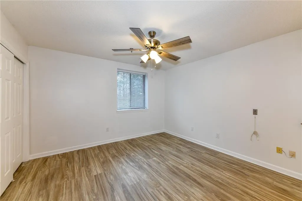 300 Johnson Ferry Road Ne Unit A309, Sandy Springs, Georgia 30328, 1 Bedroom Bedrooms, ,1 BathroomBathrooms,Residential,Sold,300 Johnson Ferry Road Ne Unit A309,7173406