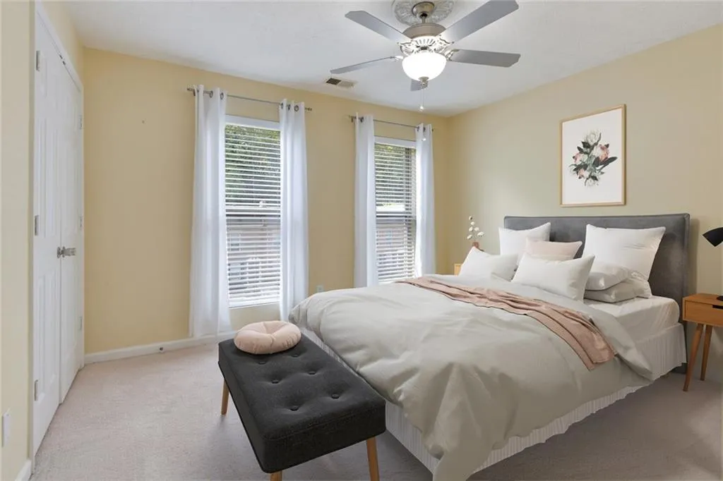 245 Winding River Drive Unit E, Sandy Springs, Georgia 30350, 2 Bedrooms Bedrooms, ,1 BathroomBathrooms,Residential,Sold,245 Winding River Drive Unit E,6623239