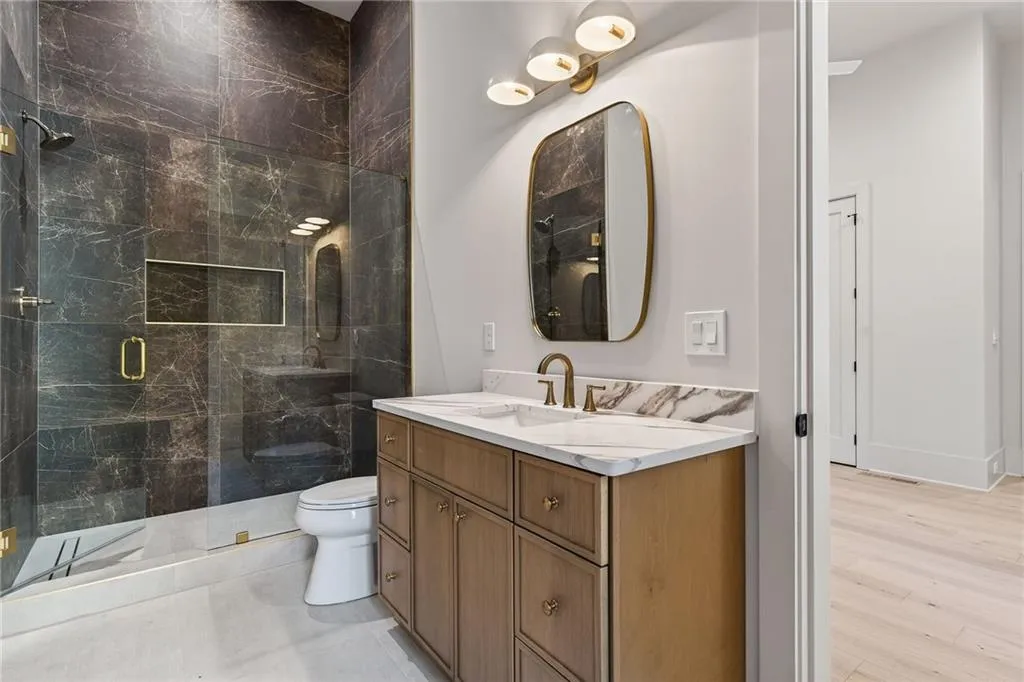422 Hilderbrand Drive, Atlanta, Georgia 30328, 5 Bedrooms Bedrooms, ,5 BathroomsBathrooms,Residential,Sold,422 Hilderbrand Drive,7715127