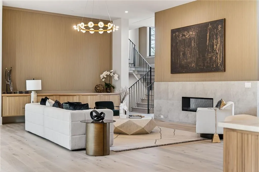 422 Hilderbrand Drive, Atlanta, Georgia 30328, 5 Bedrooms Bedrooms, ,5 BathroomsBathrooms,Residential,Sold,422 Hilderbrand Drive,7715127