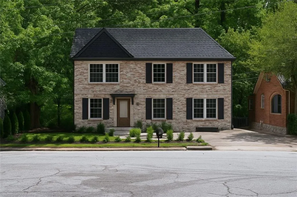 833 Martina Drive Ne, Atlanta, Georgia 30305, ,Residential Income,For Sale,833 Martina Drive Ne,7580280
