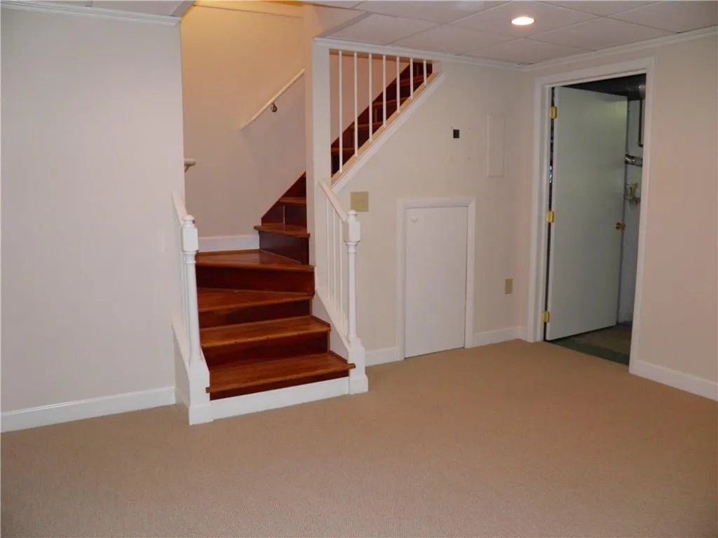 395 River Valley Road Nw, Atlanta, Georgia 30328, 4 Bedrooms Bedrooms, ,3 BathroomsBathrooms,Residential,Sold,395 River Valley Road Nw,5867676