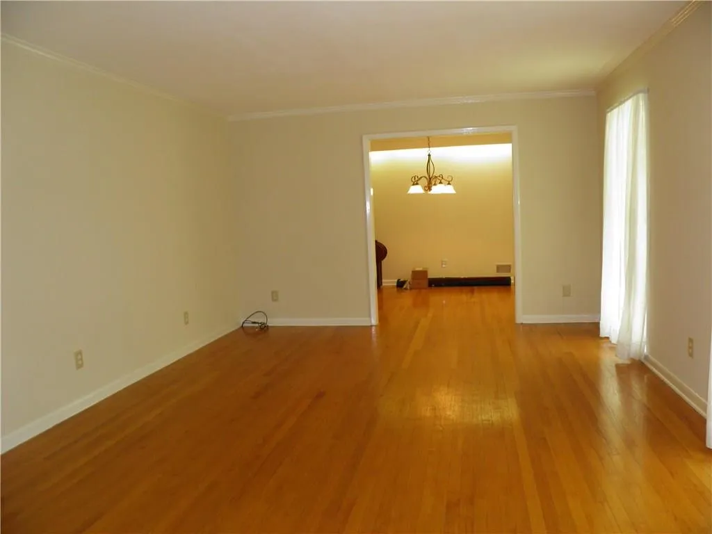 395 River Valley Road Nw, Atlanta, Georgia 30328, 4 Bedrooms Bedrooms, ,3 BathroomsBathrooms,Residential,Sold,395 River Valley Road Nw,5867676