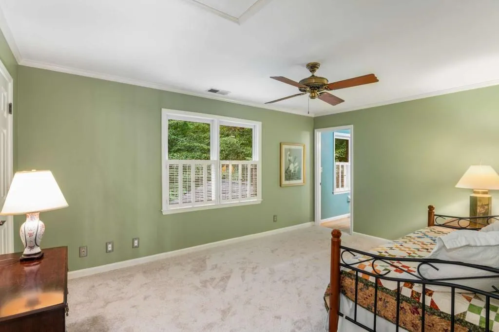 9430 Huntcliff Trace, Sandy Springs, Georgia 30350, 3 Bedrooms Bedrooms, ,3 BathroomsBathrooms,Residential,Sold,9430 Huntcliff Trace,7422430