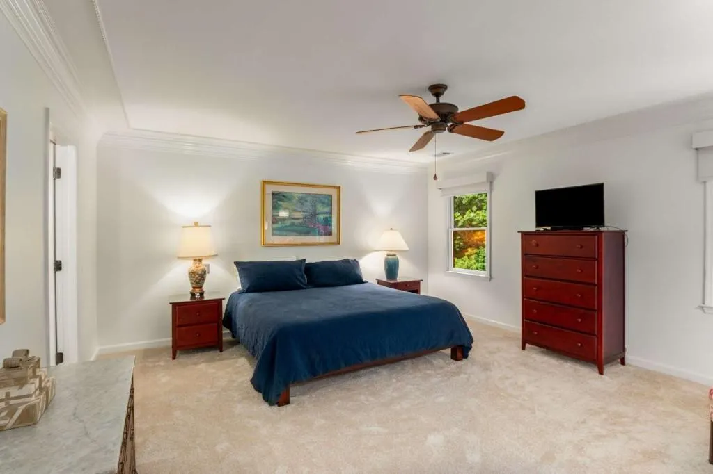 9430 Huntcliff Trace, Sandy Springs, Georgia 30350, 3 Bedrooms Bedrooms, ,3 BathroomsBathrooms,Residential,Sold,9430 Huntcliff Trace,7422430