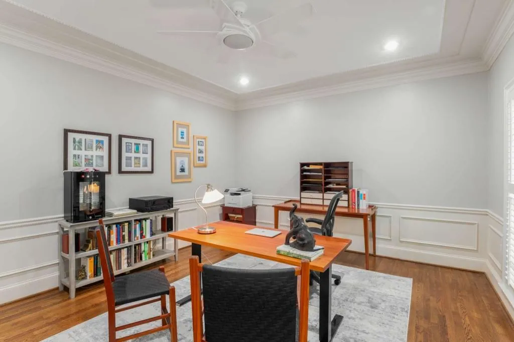 9430 Huntcliff Trace, Sandy Springs, Georgia 30350, 3 Bedrooms Bedrooms, ,3 BathroomsBathrooms,Residential,Sold,9430 Huntcliff Trace,7422430