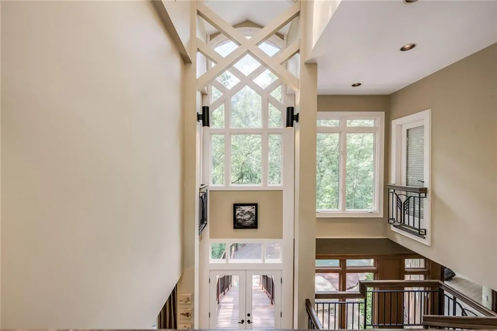 4767 Riverview Road, Atlanta, Georgia 30327, 4 Bedrooms Bedrooms, ,4 BathroomsBathrooms,Residential,Sold,4767 Riverview Road,6662038