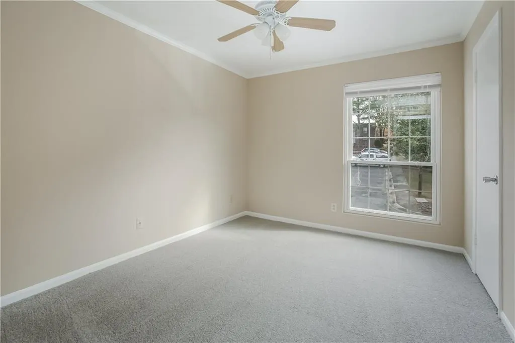 5650 Kingsport Drive Unit 6, Atlanta, Georgia 30342, 3 Bedrooms Bedrooms, ,2 BathroomsBathrooms,Residential,Sold,5650 Kingsport Drive Unit 6,6107290