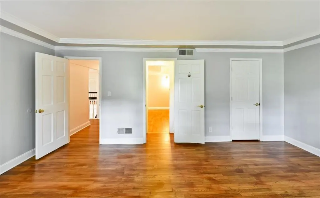 8970 Huntcliff Trace, Sandy Springs, Georgia 30350, 6 Bedrooms Bedrooms, ,6 BathroomsBathrooms,Residential,Sold,8970 Huntcliff Trace,6900649