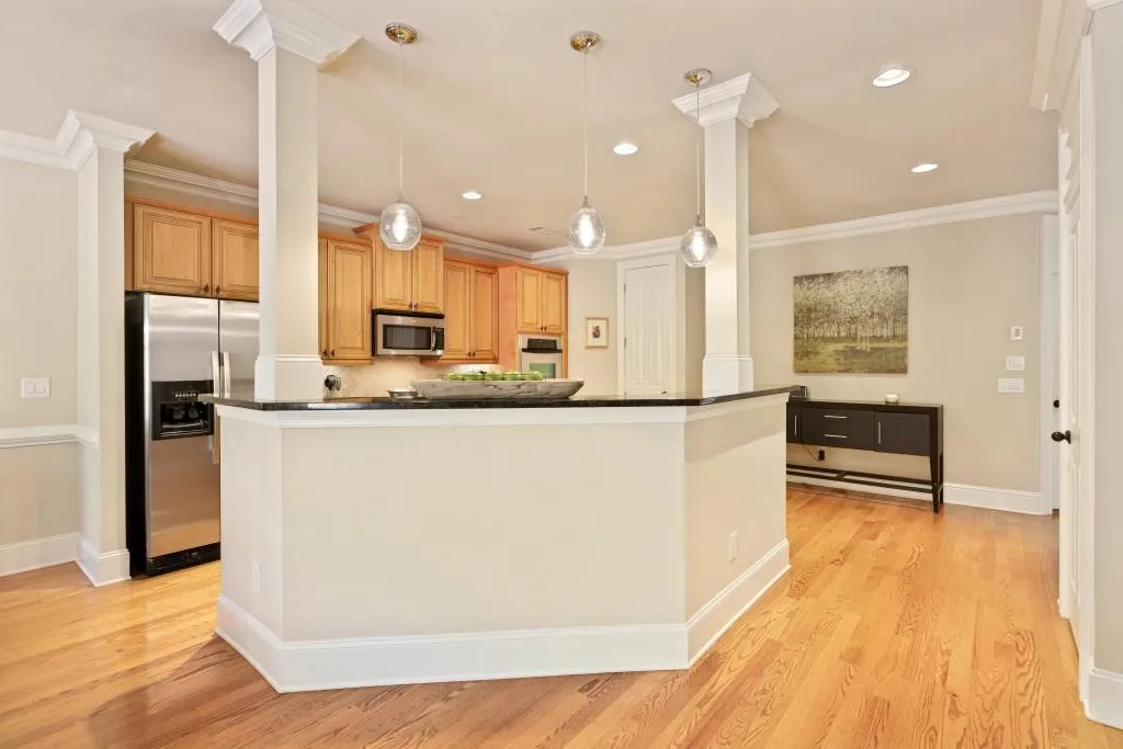 7880 Glisten Avenue, Sandy Springs, Georgia 30328, 3 Bedrooms Bedrooms, ,2 BathroomsBathrooms,Residential,Sold,7880 Glisten Avenue,6936076
