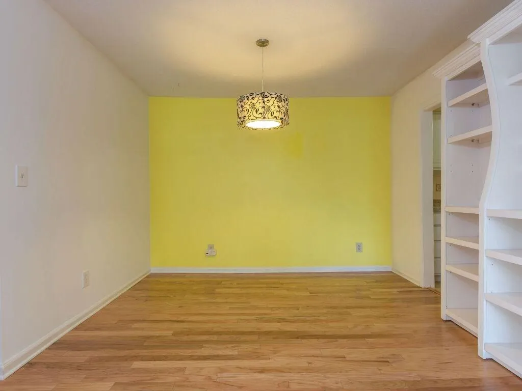 6851 Roswell Road Ne Unit H36, Atlanta, Georgia 30328, 2 Bedrooms Bedrooms, ,2 BathroomsBathrooms,Residential,Sold,6851 Roswell Road Ne Unit H36,5610306