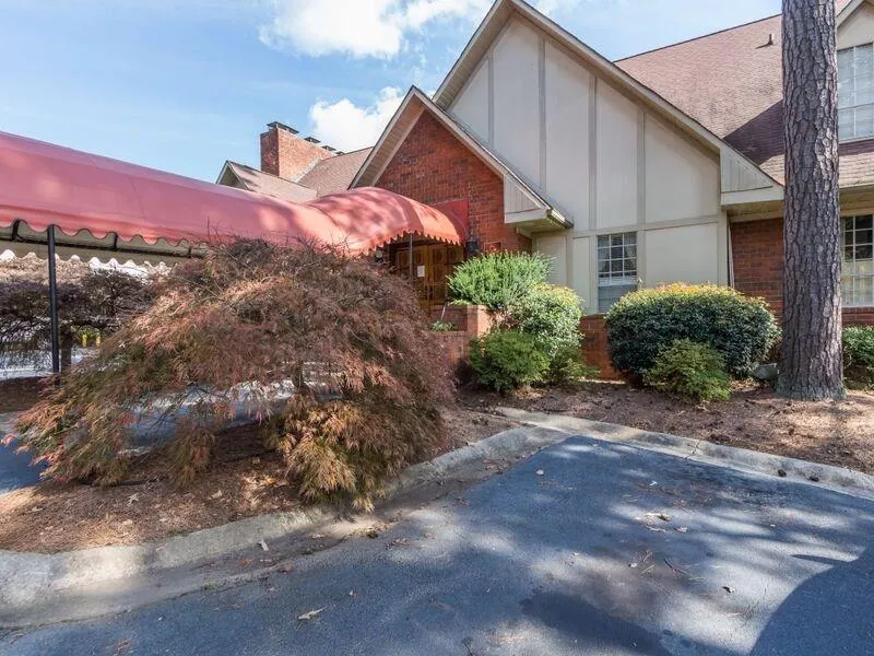 6851 Roswell Road Ne Unit H36, Atlanta, Georgia 30328, 2 Bedrooms Bedrooms, ,2 BathroomsBathrooms,Residential,Sold,6851 Roswell Road Ne Unit H36,5610306