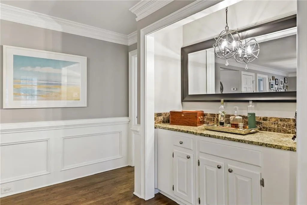 10 Serendipity Way, Sandy Springs, Georgia 30350, 4 Bedrooms Bedrooms, ,4 BathroomsBathrooms,Residential,Sold,10 Serendipity Way,6681879