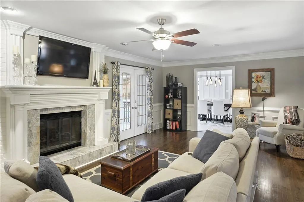 10 Serendipity Way, Sandy Springs, Georgia 30350, 4 Bedrooms Bedrooms, ,4 BathroomsBathrooms,Residential,Sold,10 Serendipity Way,6681879