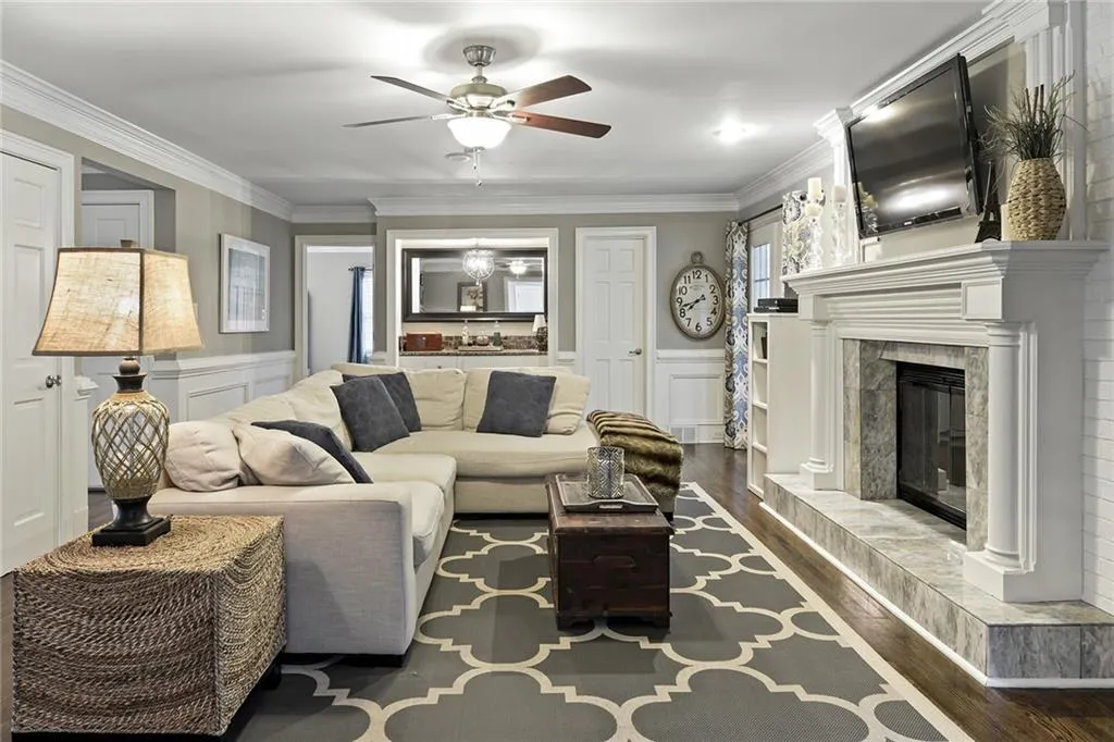 10 Serendipity Way, Sandy Springs, Georgia 30350, 4 Bedrooms Bedrooms, ,4 BathroomsBathrooms,Residential,Sold,10 Serendipity Way,6681879