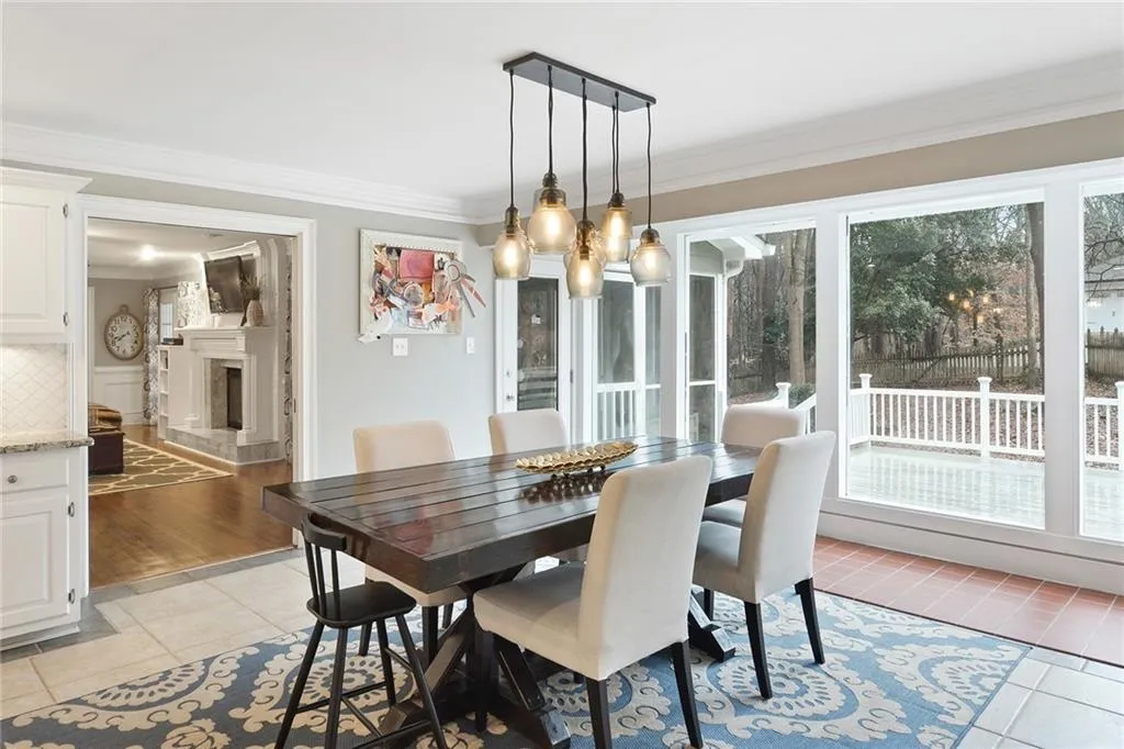 10 Serendipity Way, Sandy Springs, Georgia 30350, 4 Bedrooms Bedrooms, ,4 BathroomsBathrooms,Residential,Sold,10 Serendipity Way,6681879