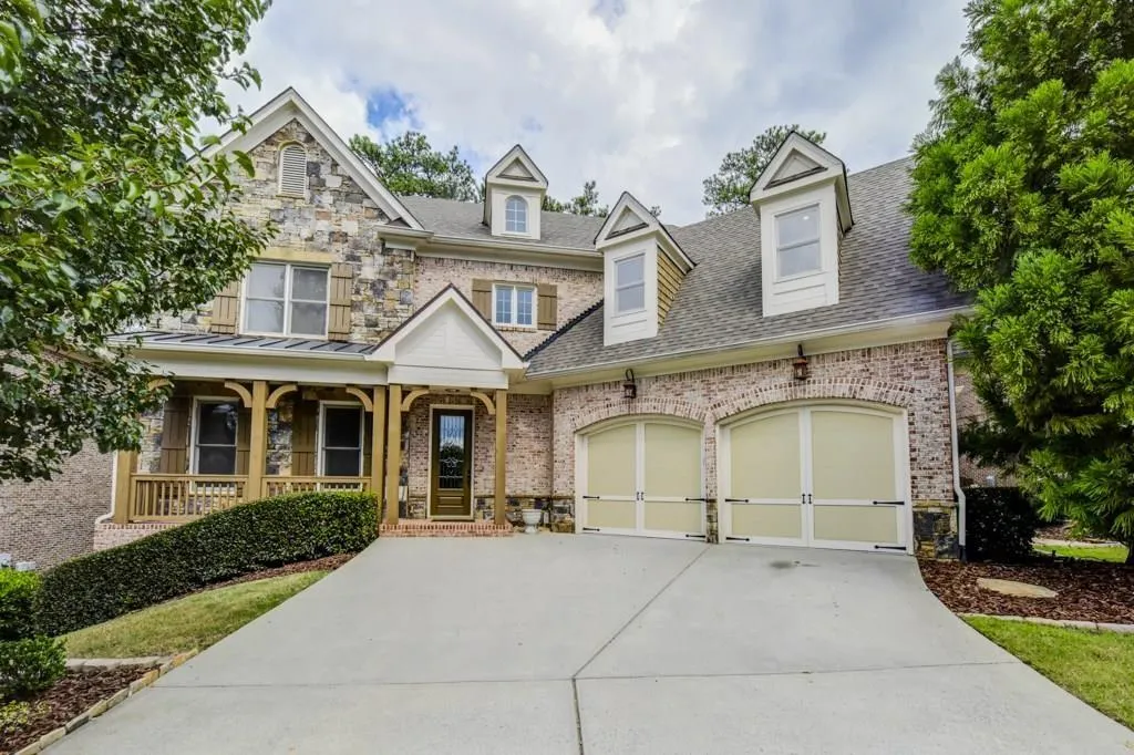 7878 Stratford Lane, Atlanta, Georgia 30350, 6 Bedrooms Bedrooms, ,5 BathroomsBathrooms,Residential,Sold,7878 Stratford Lane,6562374