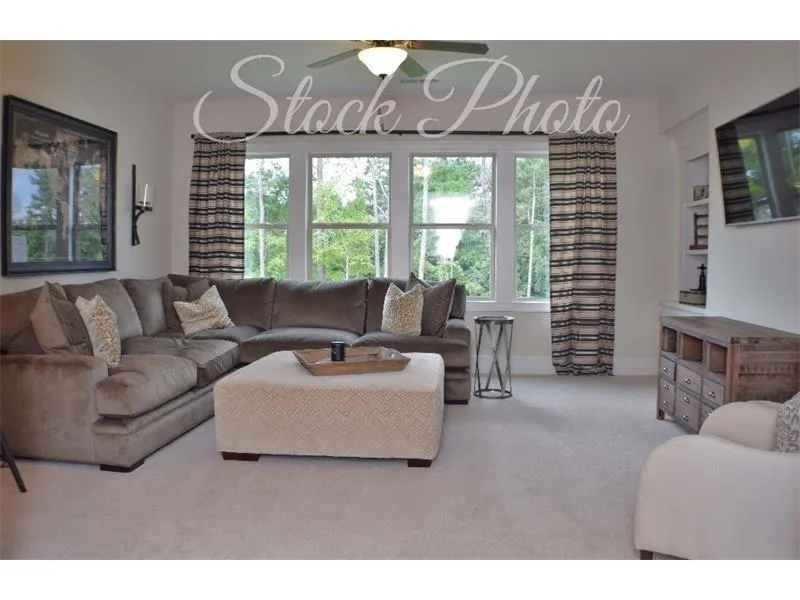 7730 Nesbit Ferry Road, Atlanta, Georgia 30350, 5 Bedrooms Bedrooms, ,4 BathroomsBathrooms,Residential,Sold,7730 Nesbit Ferry Road,5654237