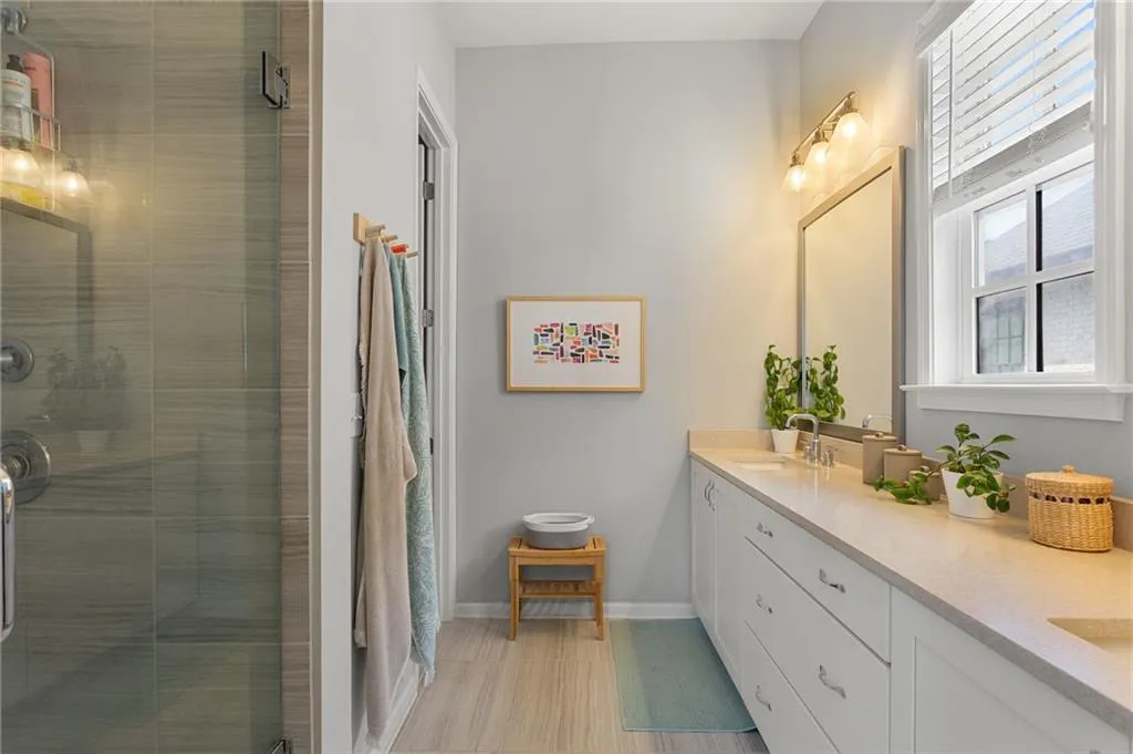 6432 Canopy Drive, Atlanta, Georgia 30328, 1 Bedroom Bedrooms, ,1 BathroomBathrooms,Residential,For Sale,6432 Canopy Drive,7616477