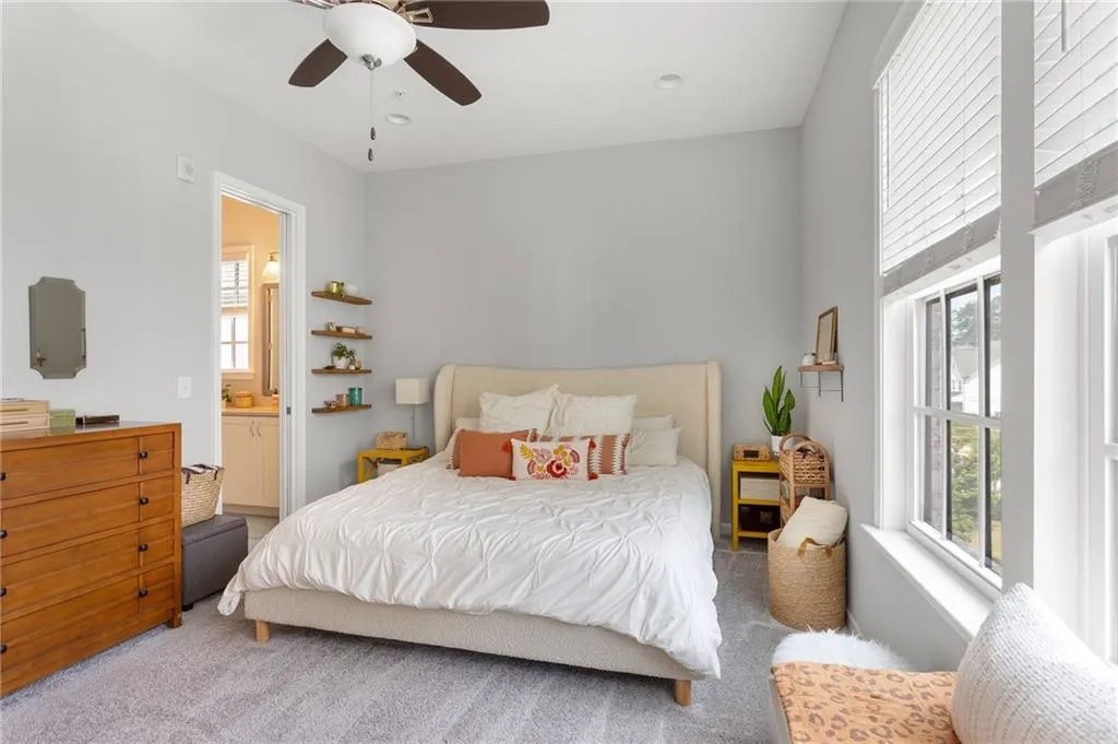 6432 Canopy Drive, Atlanta, Georgia 30328, 1 Bedroom Bedrooms, ,1 BathroomBathrooms,Residential,For Sale,6432 Canopy Drive,7616477