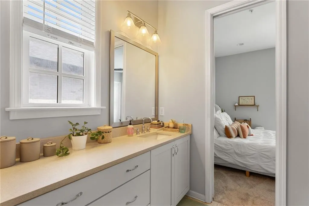 6432 Canopy Drive, Atlanta, Georgia 30328, 1 Bedroom Bedrooms, ,1 BathroomBathrooms,Residential,For Sale,6432 Canopy Drive,7616477