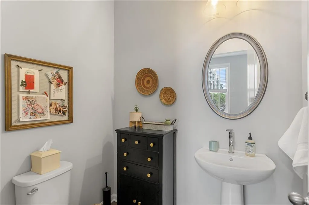 6432 Canopy Drive, Atlanta, Georgia 30328, 1 Bedroom Bedrooms, ,1 BathroomBathrooms,Residential,For Sale,6432 Canopy Drive,7616477