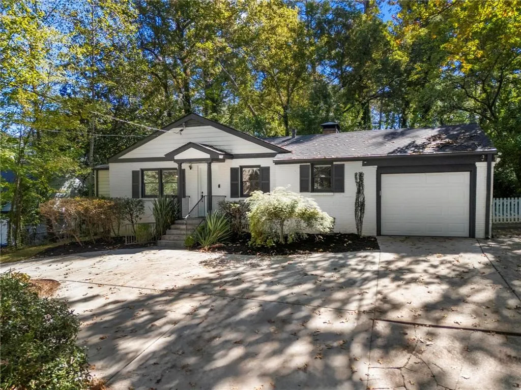 1788 Moores Mill Road Nw, Atlanta, Georgia 30318, 3 Bedrooms Bedrooms, ,2 BathroomsBathrooms,Residential,For Sale,1788 Moores Mill Road Nw,7667120