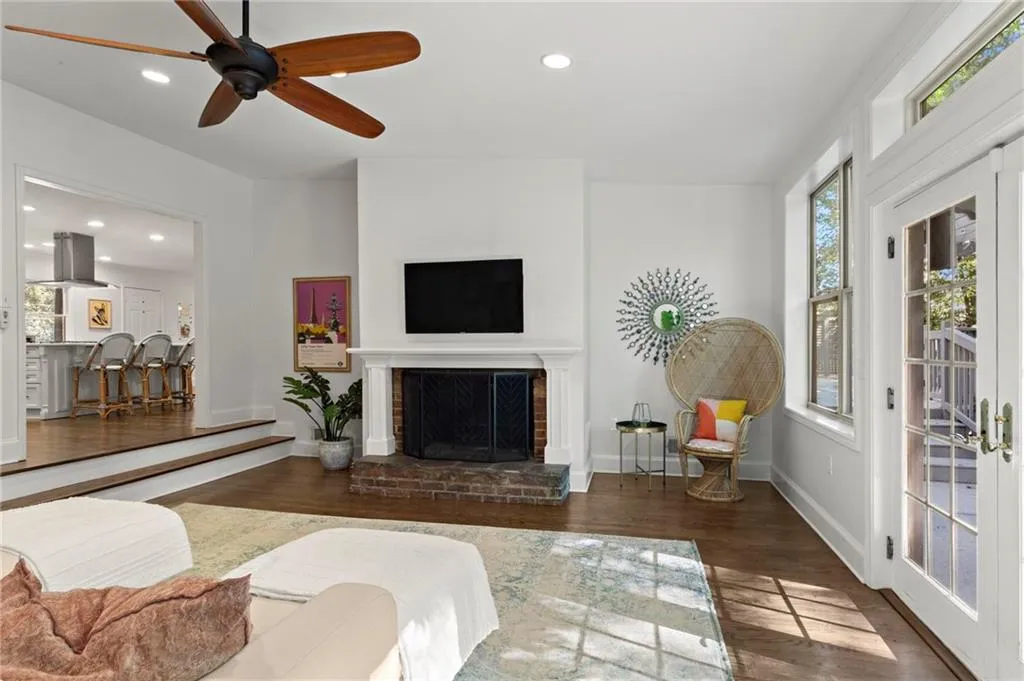 1788 Moores Mill Road Nw, Atlanta, Georgia 30318, 3 Bedrooms Bedrooms, ,2 BathroomsBathrooms,Residential,For Sale,1788 Moores Mill Road Nw,7667120