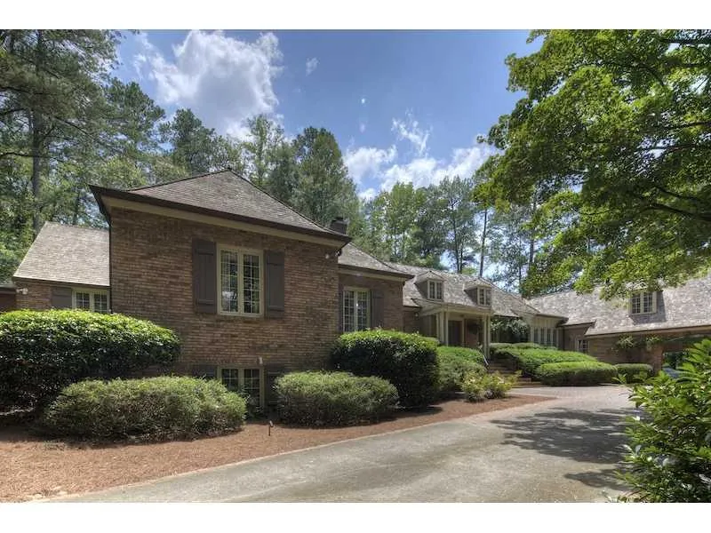 720 Tanglewood Trail Nw, Atlanta, Georgia 30327, 5 Bedrooms Bedrooms, ,4 BathroomsBathrooms,Residential,Sold,720 Tanglewood Trail Nw,5040192