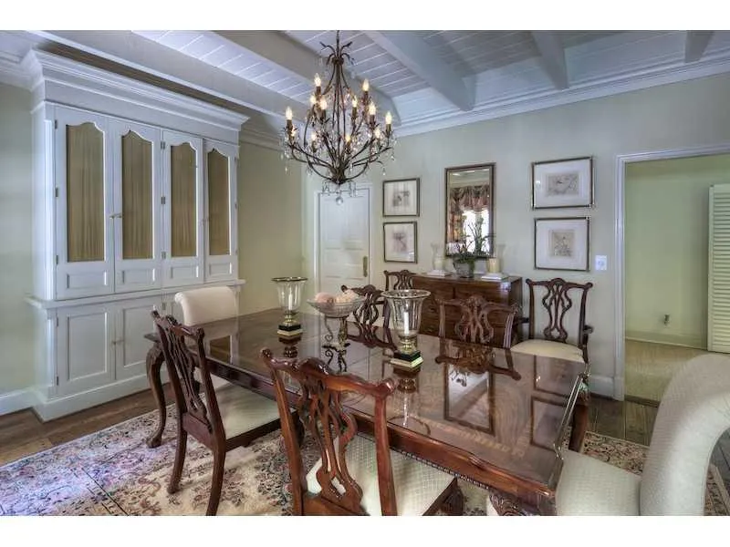 720 Tanglewood Trail Nw, Atlanta, Georgia 30327, 5 Bedrooms Bedrooms, ,4 BathroomsBathrooms,Residential,Sold,720 Tanglewood Trail Nw,5040192