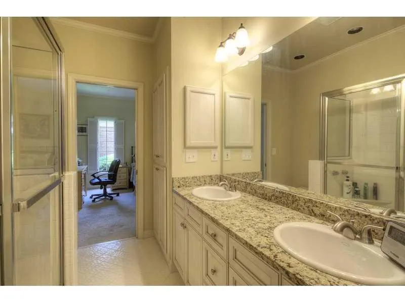 720 Tanglewood Trail Nw, Atlanta, Georgia 30327, 5 Bedrooms Bedrooms, ,4 BathroomsBathrooms,Residential,Sold,720 Tanglewood Trail Nw,5040192