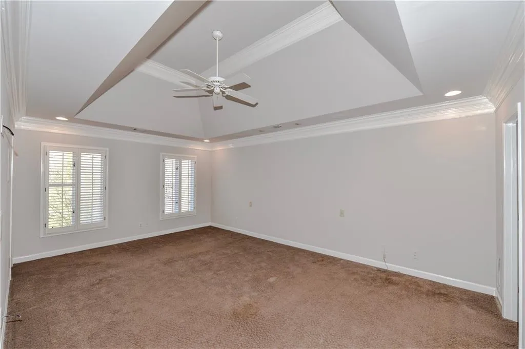 7705 Dunvegan Close, Sandy Springs, Georgia 30350, 5 Bedrooms Bedrooms, ,4 BathroomsBathrooms,Residential,Sold,7705 Dunvegan Close,5784839