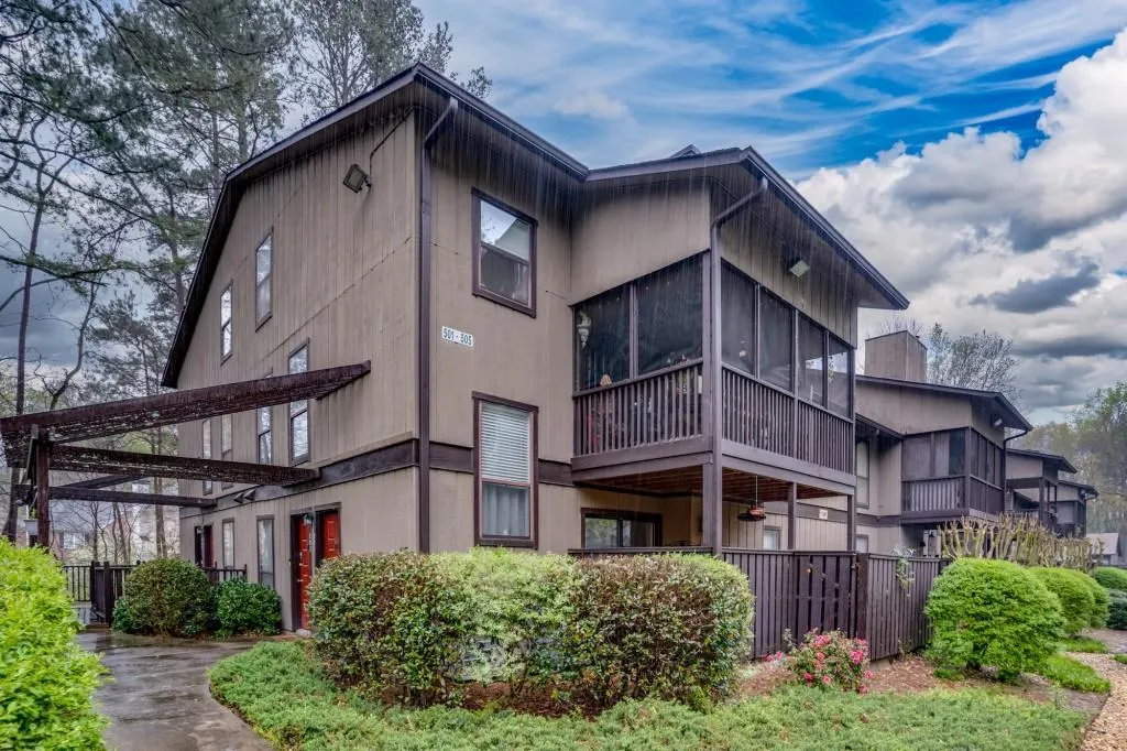 504 River Run Drive, Sandy Springs, Georgia 30350, 2 Bedrooms Bedrooms, ,1 BathroomBathrooms,Residential,Sold,504 River Run Drive,7028033