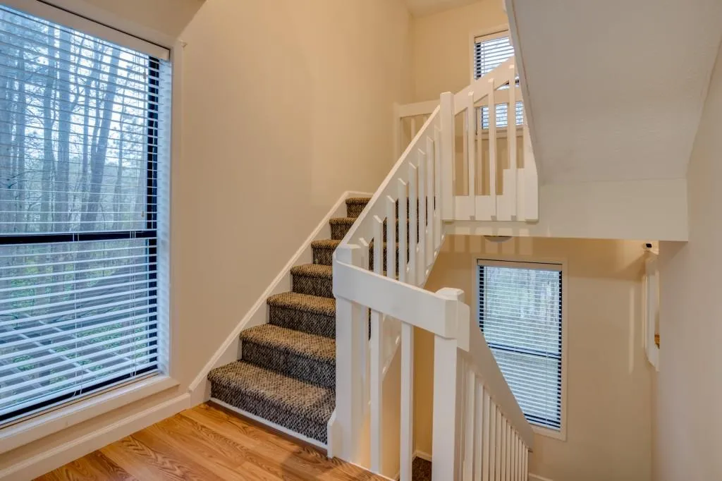 504 River Run Drive, Sandy Springs, Georgia 30350, 2 Bedrooms Bedrooms, ,1 BathroomBathrooms,Residential,Sold,504 River Run Drive,7028033