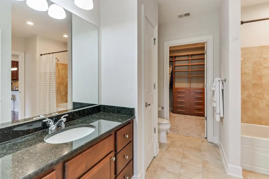 200 River Vista Drive Unit 712, Atlanta, Georgia 30339, 1 Bedroom Bedrooms, ,1 BathroomBathrooms,Residential,Sold,200 River Vista Drive Unit 712,6007407