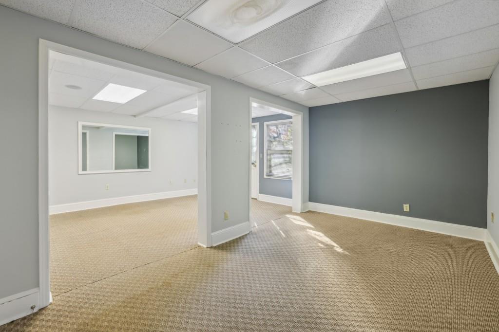 7835 Landowne Drive, Sandy Springs, Georgia 30350, 3 Bedrooms Bedrooms, ,3 BathroomsBathrooms,Residential,Sold,7835 Landowne Drive,7303538