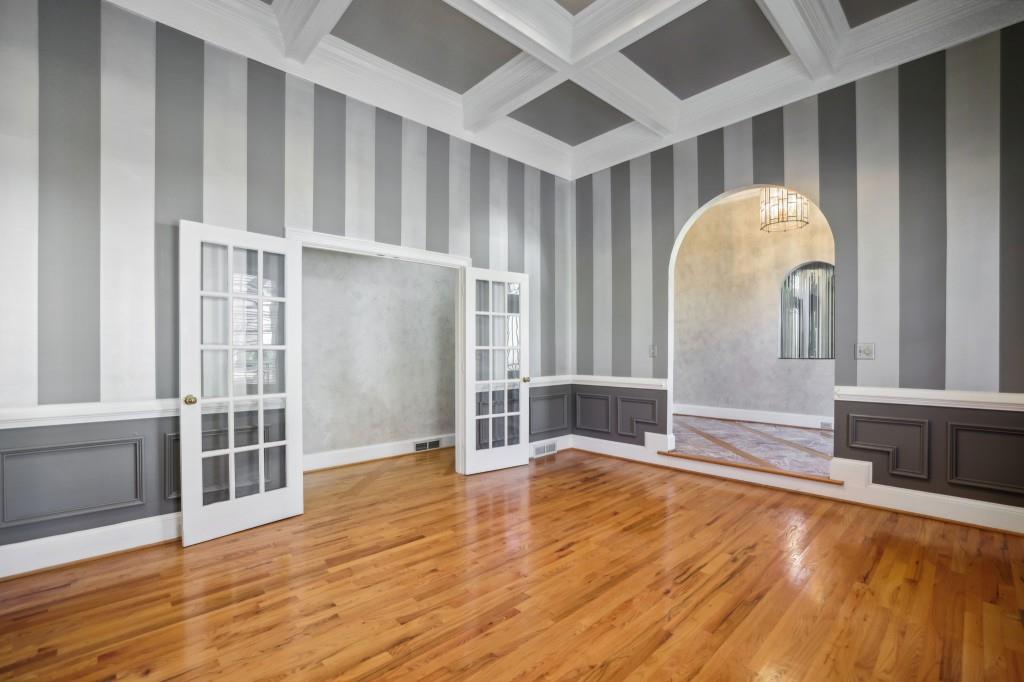 7835 Landowne Drive, Sandy Springs, Georgia 30350, 3 Bedrooms Bedrooms, ,3 BathroomsBathrooms,Residential,Sold,7835 Landowne Drive,7303538