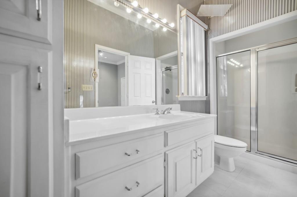 7835 Landowne Drive, Sandy Springs, Georgia 30350, 3 Bedrooms Bedrooms, ,3 BathroomsBathrooms,Residential,Sold,7835 Landowne Drive,7303538