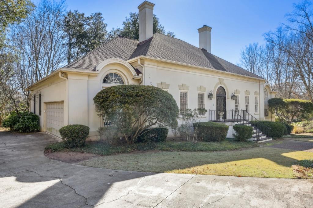 7835 Landowne Drive, Sandy Springs, Georgia 30350, 3 Bedrooms Bedrooms, ,3 BathroomsBathrooms,Residential,Sold,7835 Landowne Drive,7303538