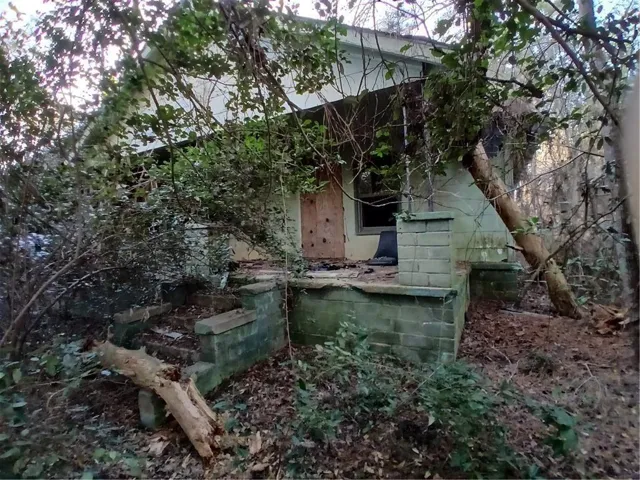 View of side of property