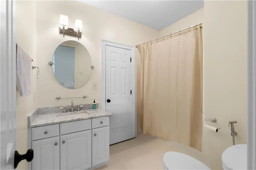 345 W Berwicke Common Ne, Atlanta, Georgia 30342, 5 Bedrooms Bedrooms, ,4 BathroomsBathrooms,Residential,For Sale,345 W Berwicke Common Ne,7737661