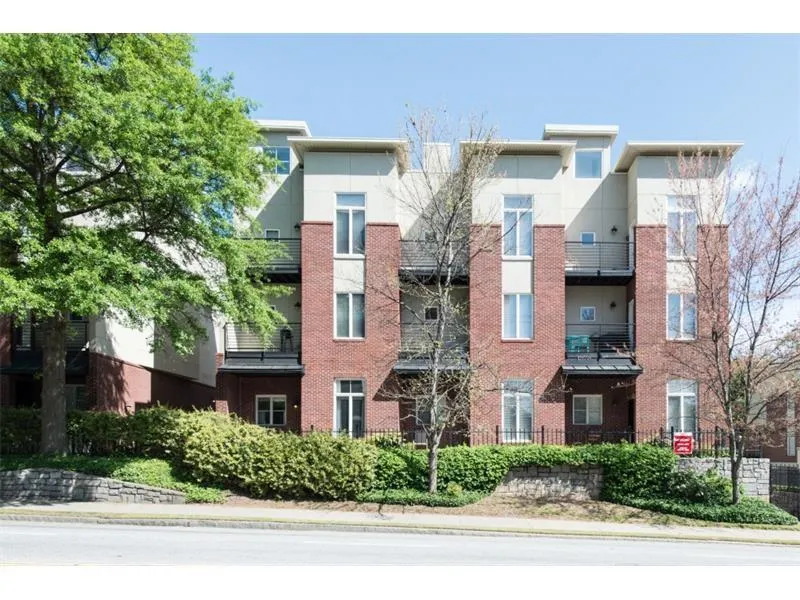 401 Tenth Street Nw Unit C208, Atlanta, Georgia 30318, 2 Bedrooms Bedrooms, ,2 BathroomsBathrooms,Residential,Sold,401 Tenth Street Nw Unit C208,5710225